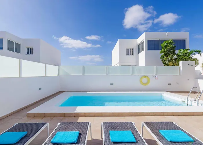 Marisol Playa Blanca (Lanzarote)